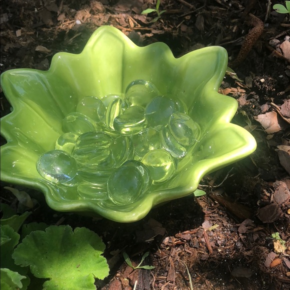 Bee Butterfly Watering Station Green Leaf-Shaped Ceramic Bowl w/ Glass Stones 🐝🦋 - Picture 4 of 6